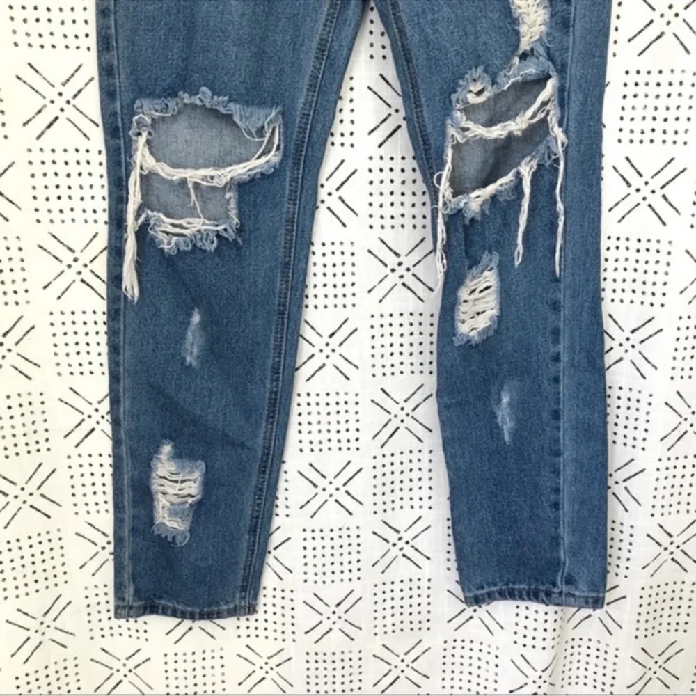 ONE TEASPOON Awesome Baggies Distressed Ripped Tapered Leg Denim Jeans Size 24